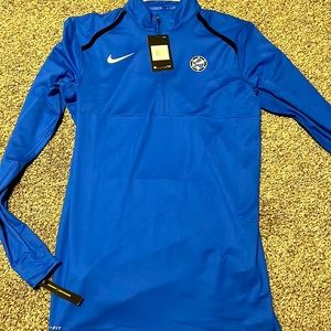 Men’s Royal Blue NBA G league warm up pullover Size Medium Tall